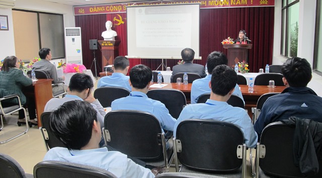 Trường Cao đẳng nghề Viglacera tổ chức bế giảng khoá 2, Lớp GS4.CĐ.K2 tại Công ty Cổ phần Viglacera Tiên Sơn